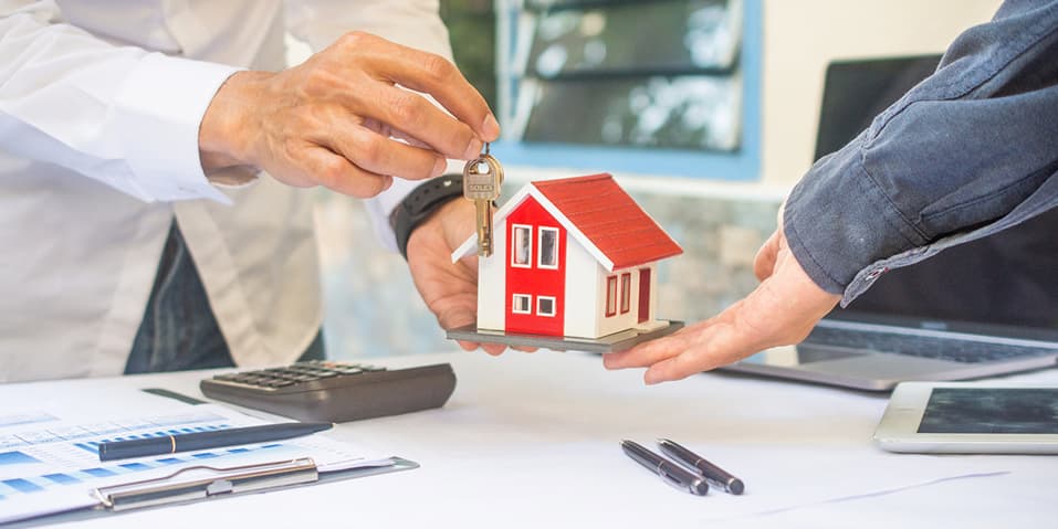 Contact a Real Estate Agent in Metro Detroit